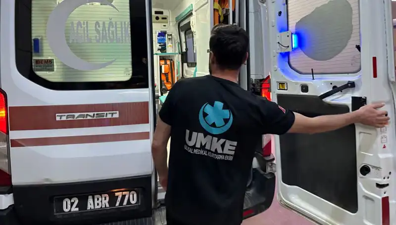 Bisiklet Kazası: Etek Tekere Dolanınca Devrildi