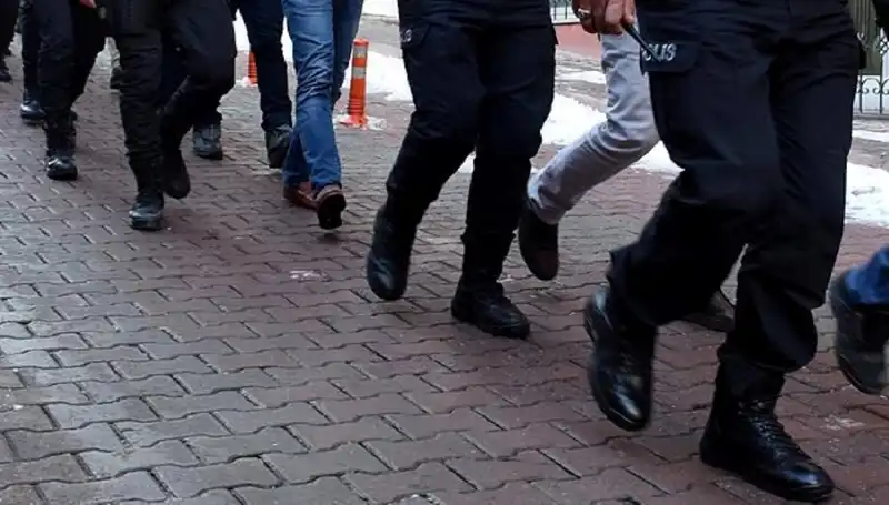 MİT ve Emniyet'ten FETÖ'ye Şok Baskın: Gerçekler Ortaya Çıkıyor
