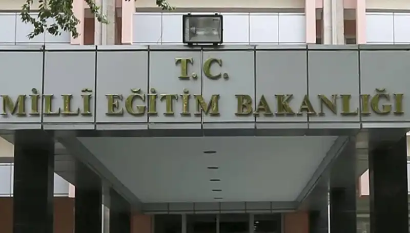 MEB'den Uyarı: Bakanlığın Adını Kullanan Dolandırıcılara Dikkat!