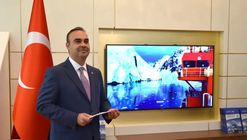 Türkiye, Antarktika'da Bilim Üssü Kurarak Kıtaya İlk Adımını Atıyor