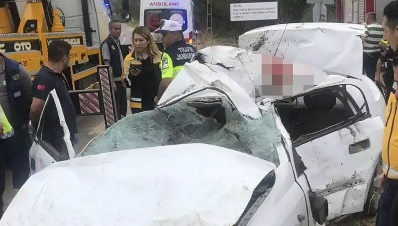 Tokat'ta Otomobil Devrildi: Trajik Kaza Sonrası Sürücü Hayatını Kaybetti