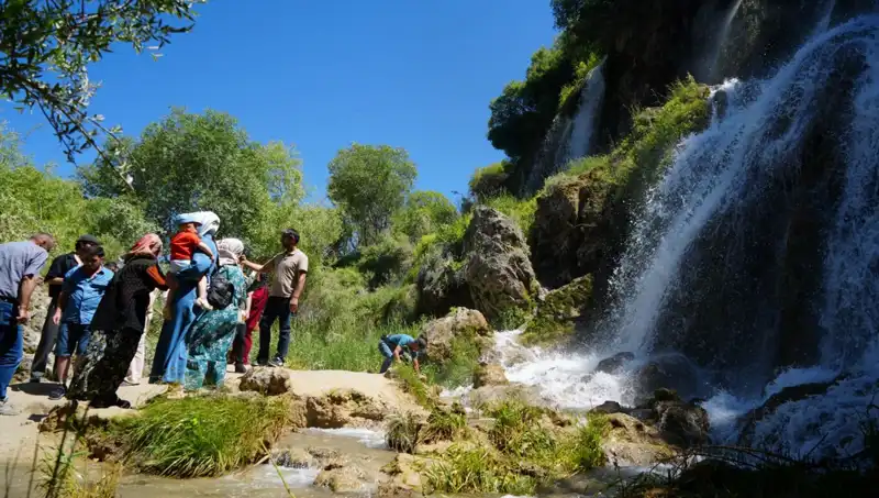 Şehir Sıcaklıklarından Kaçış: 35 Kilometre Uzakta Gizli Cennet