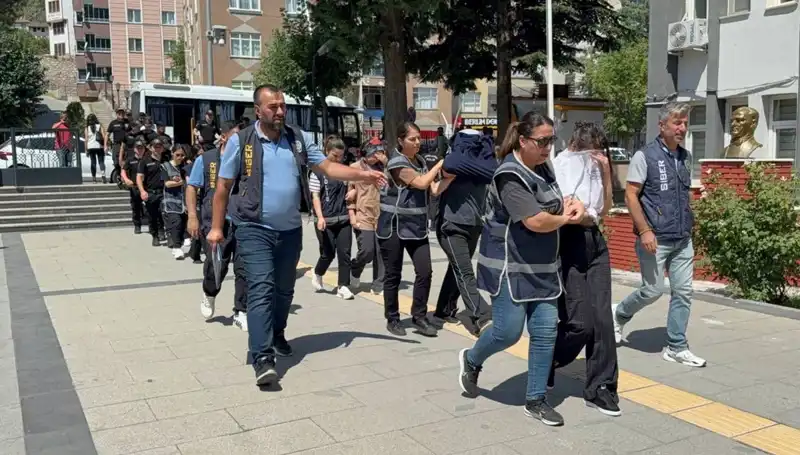 Türkiye’nin 12 İlinde Yasa Dışı Bahis Operasyonu: 21 Kişi Tutuklandı