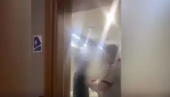 İstanbul AVM'de Şok Edici Tuvalet Olayı: Kadın Canlı Yayına Tuttu