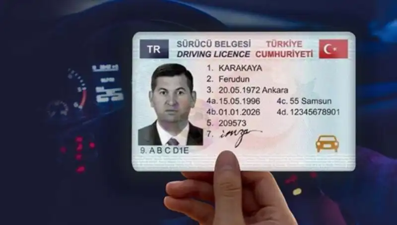 Eski Tip Sürücü Belgesi İçin Yenileme Tarihleri ve Yoğunluk Uyarısı