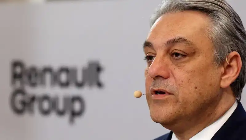 Renault’da Şok Gelişme: Üst Düzey İstifa Sona Erdi mi?