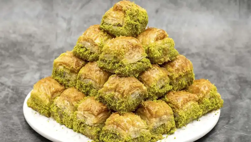 Baklavadan Bakteri Çıktı: Uzmanlardan Şok Uyarı