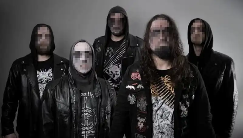 Rock Grubu Üyeleri Dini Değerlere Hakaretten Tutuklandı: Gelişmeler Nedir?
