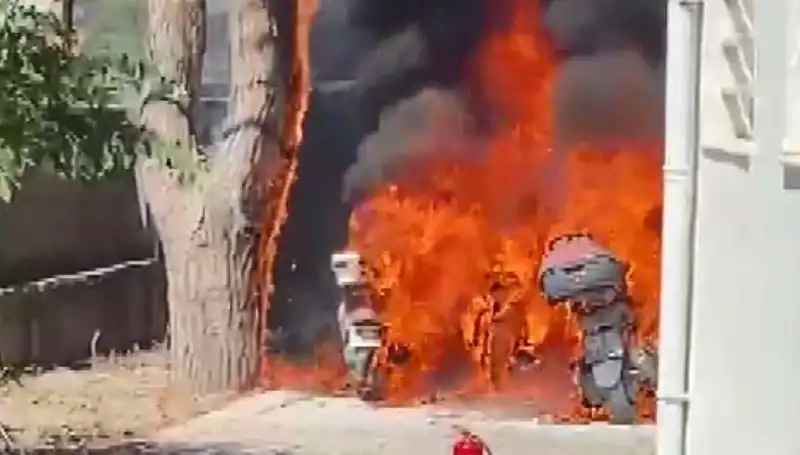 Park Halindeki 6 Motosikletin Alev Alev Yanması: Olayın Perde Arkası