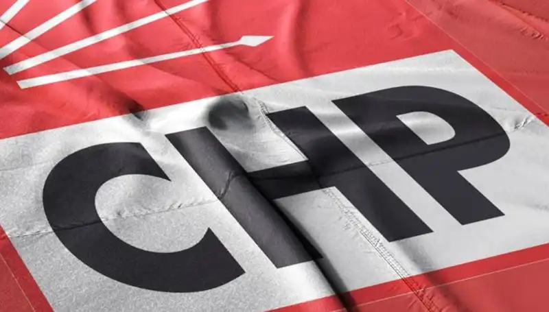 Bayrampaşa'da Şok İstifa: CHP'li Murat Salman Partiyle Yollarını Ayırdı