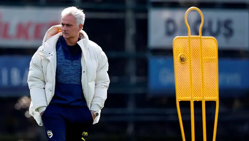 Mourinho'nun Bir Numara Stratejisi: Futbolda Başarıya Giden Yol