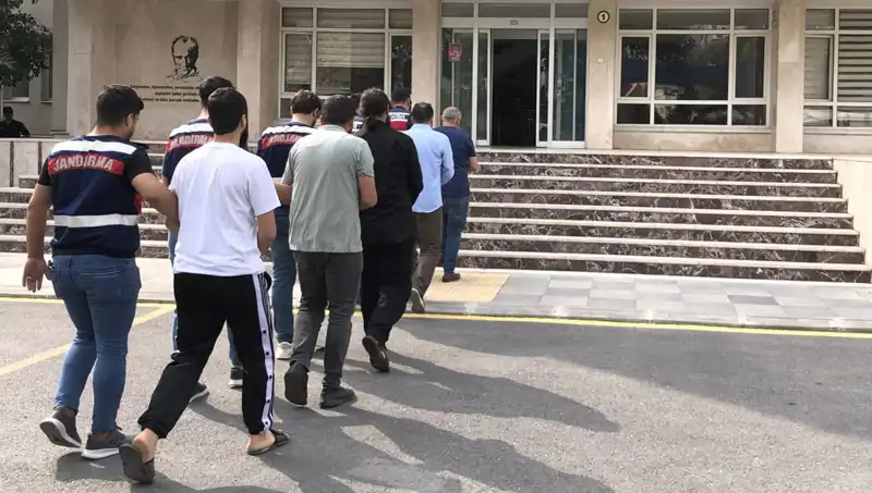 DAEŞ'e Darbe: 7 İlde Gerçekleştirilen Operasyonlarda İki Tutuklama