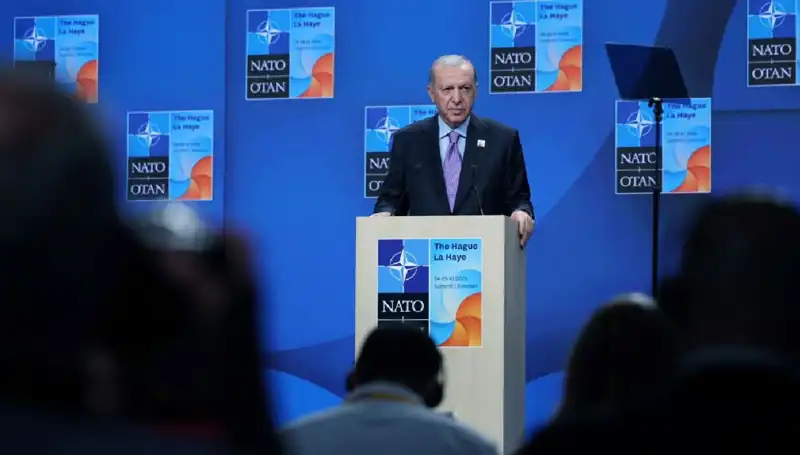 F-35 Krizine Dengeli Yaklaşım: Erdoğan'dan Trump'a Güven Mesajı