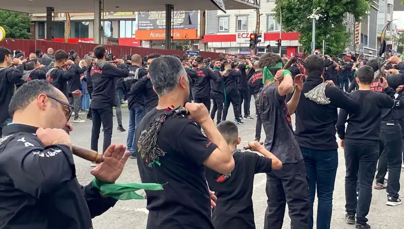 Kars'ta Kerbela Anması: Duygusal Tören ve Anlam Yüklü Etkinlikler