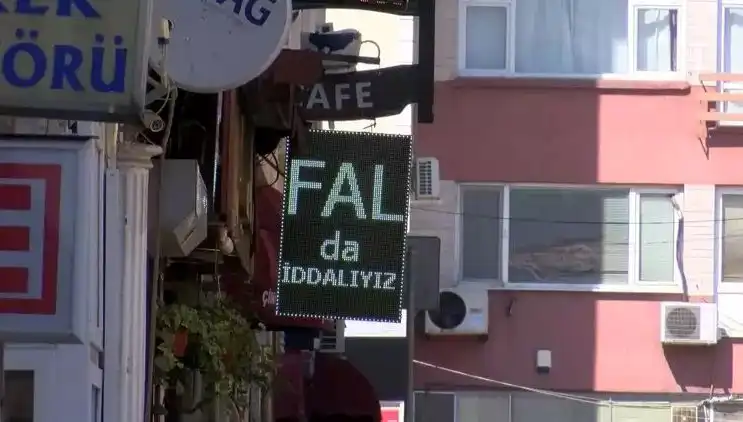Fal Bakanlara Şok Cezalar: Para Karşılığı Fala Hapis Dayanılmaz!