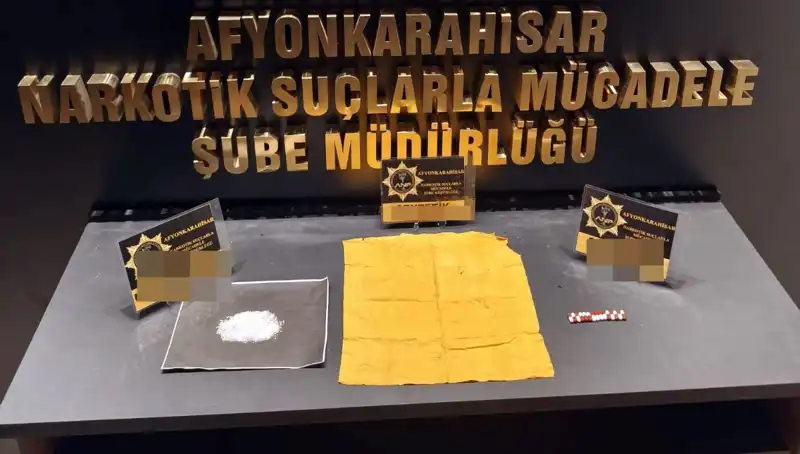 Afyonkarahisar'da Dev Uyuşturucu Operasyonunda 3 Kişi Tutuklandı