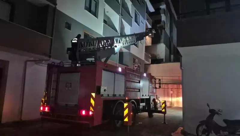 Uyuyakalan Çocuk Mahalleyi Ayağa Kaldırdı: Olayın Detayları Şaşırtıyor!