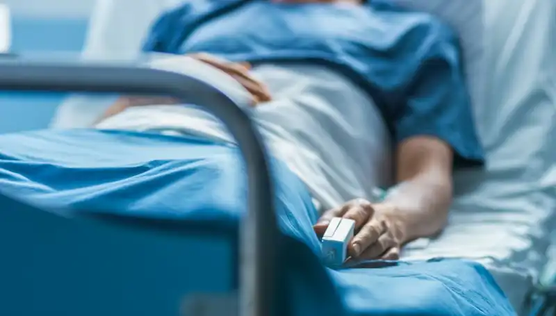 Mide Ağrısı İle Gittiği Doktor Sonrası Hayatını Kaybetti: Risk Altında Olanlar Kimler?
