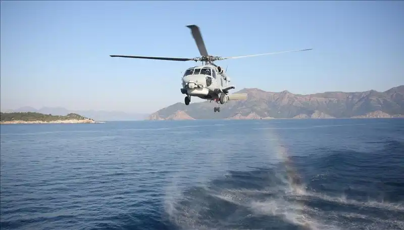 Askeri Helikopter Deniz Aşırı Acil İniş Yaptı: İnce Detaylar ve İlk Bilgiler