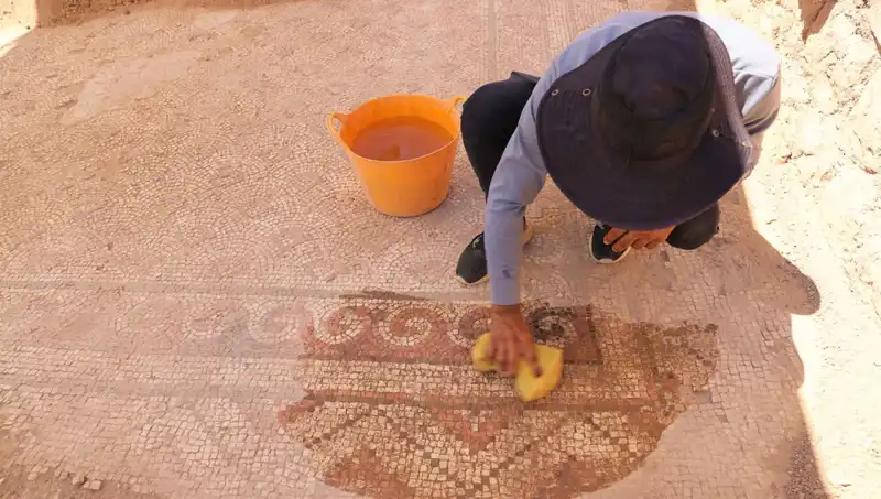 Mardin’de Bin 500 Yıllık Mozaik Keşfi: Tarihi Hazineler Gün Yüzüne Çıkıyor