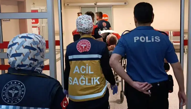 Kaza Sonrası Panik: Polis Ekipleri Olaya Anında Müdahale Etti