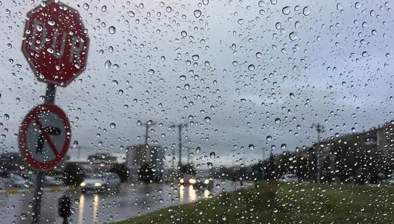 Meteoroloji Uyardı: 7 İlde Sağanak Yağış Hetkeli, Hazırlığınızı Yapın!