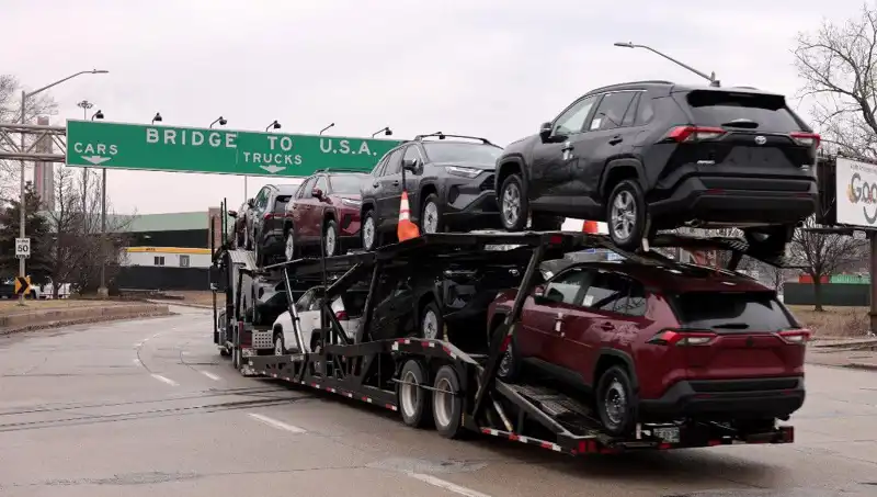 Toyota, ABD Pazarında Hibrit Araç Üretiminde Dönüm Noktasına Geçiyor