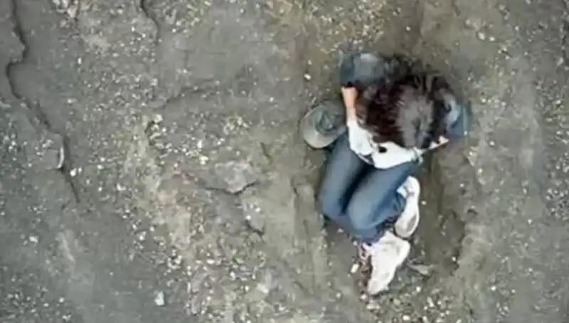 Yanardağın İçine Düşen Turistin Vahim Sonu: Dört Gün Sonra Bulundu