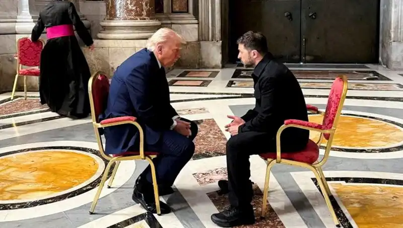 Zelenski, Trump ile Vatikan'daki Görüşmesini Anlatırken Neden Öne Çıktı?