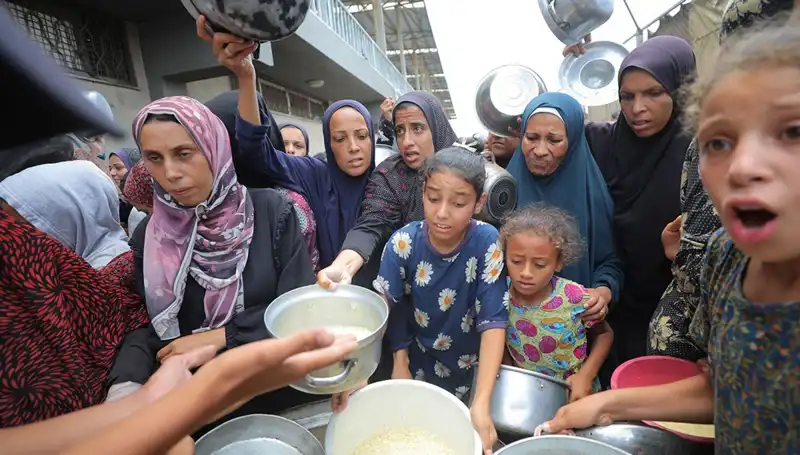 Gazze'de Açlık Krizi Derinleşiyor: Ölü Sayısı 222'ye Yükseldi