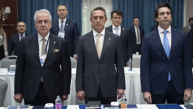Fenerbahçe'nin 2023 İmza Listesi: Sayılar, Yüzdeler ve Gelecek Beklentileri