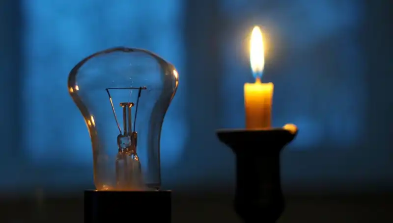 İstanbul’un 21 İlçesinde Elektrik Kesintisi! 9 Saat Sürecek Fırtına Öncesi Hazırlıklar
