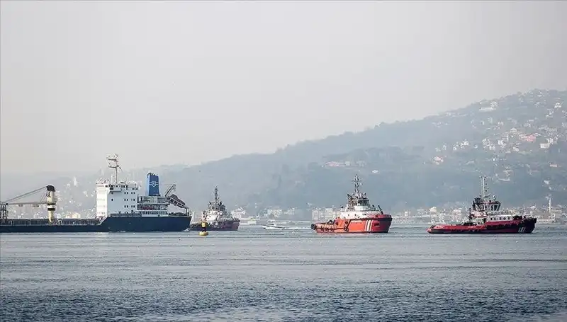 İstanbul Boğazı'nda Gemiler Neden Durdu? Kritik Durum Açıklandı
