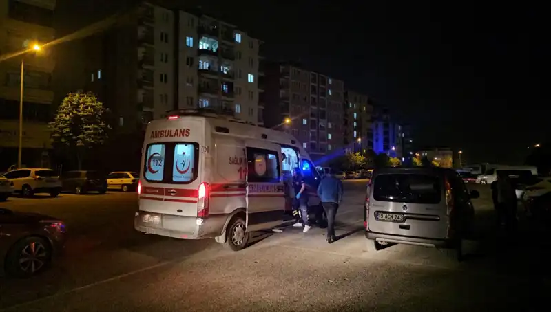 ** Dünürlerin Kavgasında Kan Aktı: Düğün Öncesi Şok Olay!**