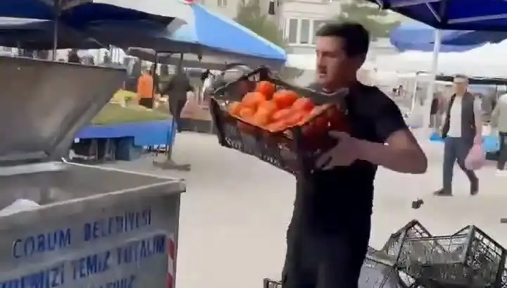 Domatesleri Çöpe Atan Pazarcıya Şok Ceza: Rekor Tutar Açıklandı
