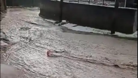 Sivas'ta Yaşanan Sağanak ve Dolu Felaketi: Sel Alarmı!