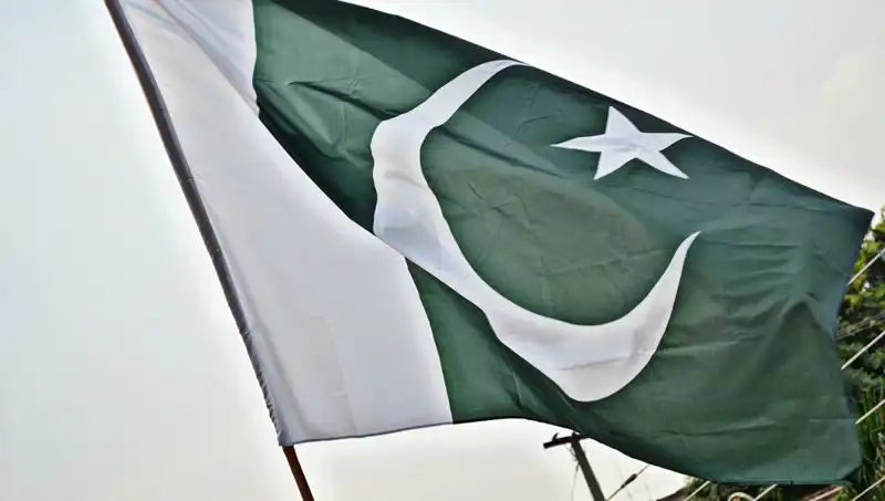 Pakistan’da Çöken Binada Ölü Sayısı Artmaya Devam Ediyor