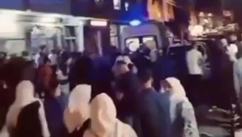 14 Yaşındaki Kader'in Balkon Kazası: Aile ve Mahalleyi Sarstı