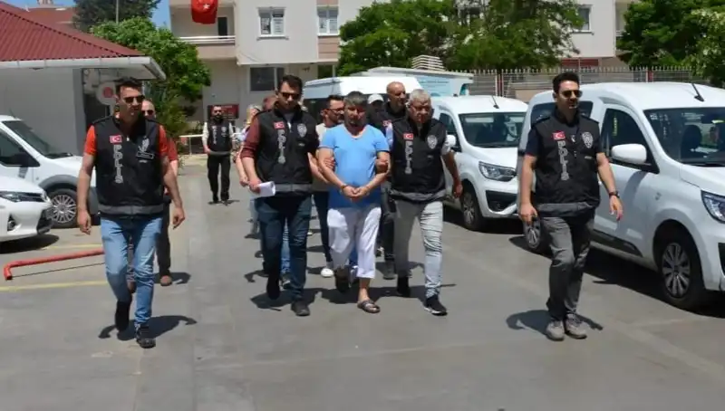 Lüleburgaz’da Fuhuş Operasyonunda 8 Gözaltı: Şok Detaylar Ortaya Çıktı