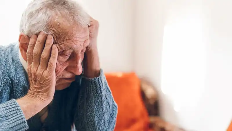 Bilim İnsanları Alzheimer Riskini Azaltan Yenilikçi Yöntemler Geliştirdi