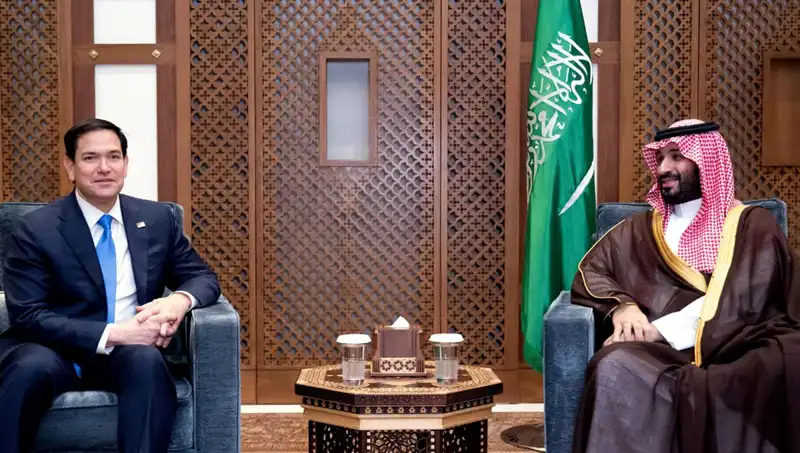 ABD-Riyad İlişkilerinde Çığır Açan 100 Milyar Dolarlık Silah Paketi